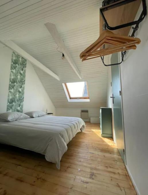 Maison De Pecheur Bord De Mer Bois Et Pierre 6-8 Pers Plobannalec Exteriör bild